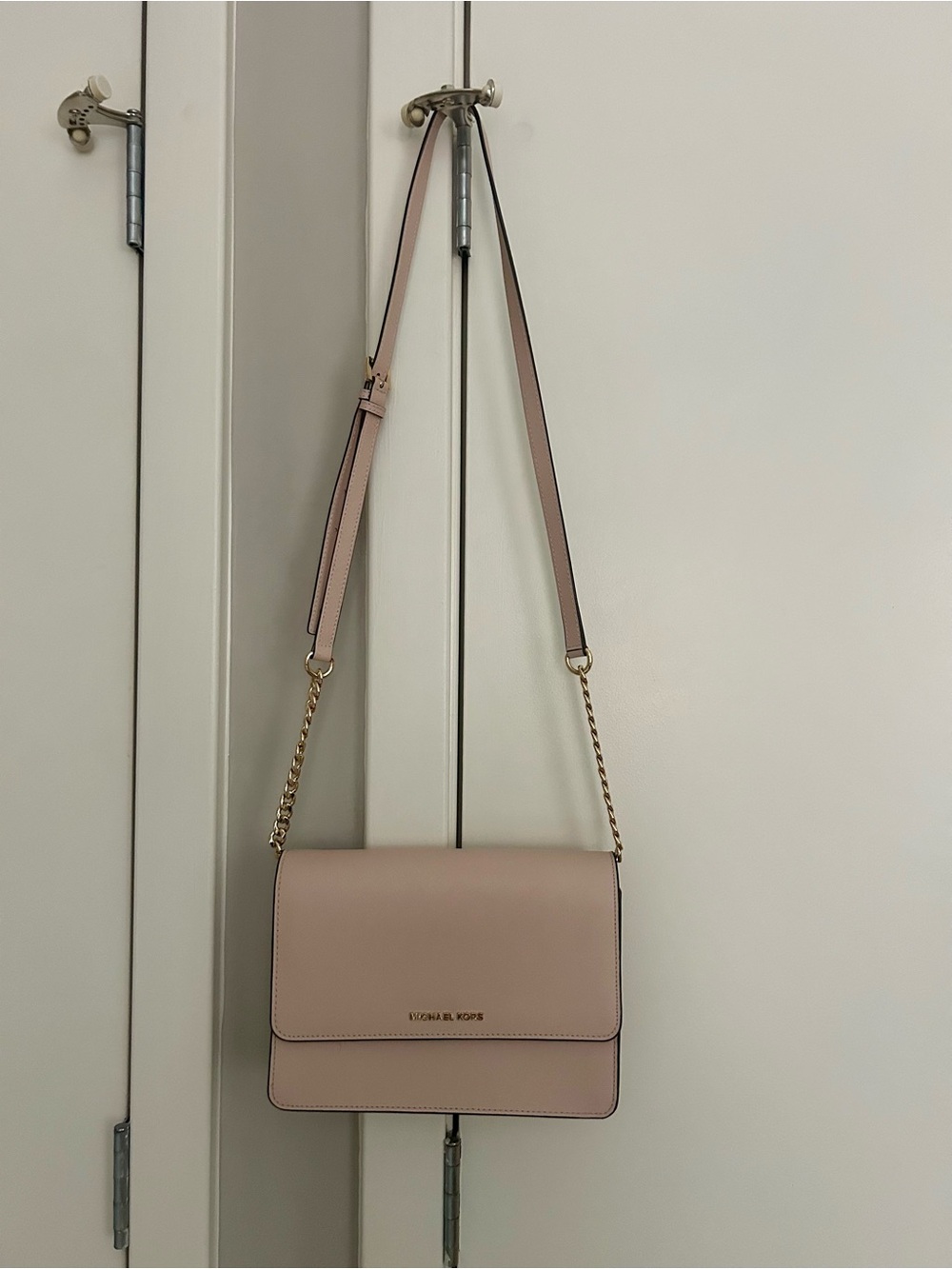 Michael Kors Blush Pink Daniela Leather Crossbody Bag